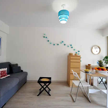 Confortable A Apartament Mentona
