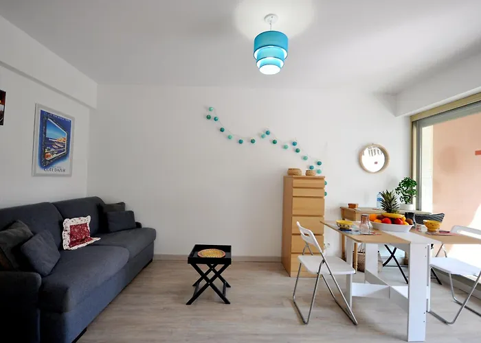 Confortable A Apartmán Menton